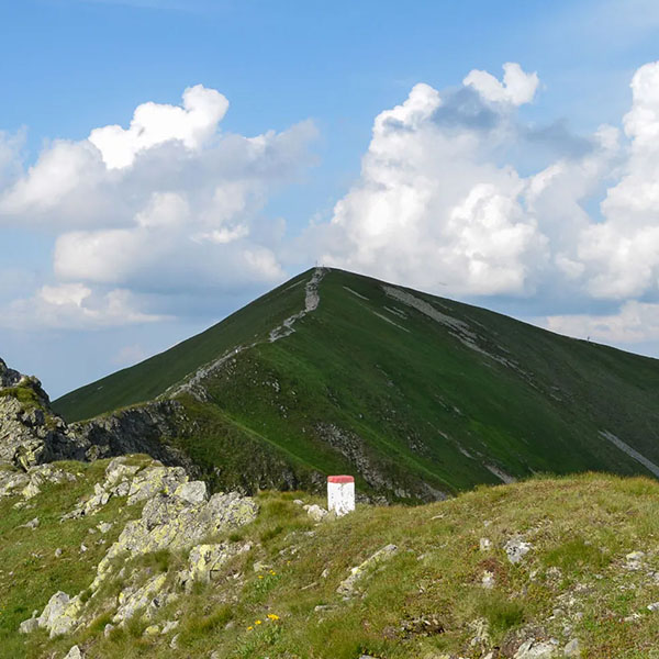 Na Trzydniowiański i Kończysty Wierch z Doliny Chochołowskiej